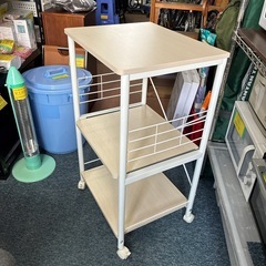 ニトリ レンジ台の画像