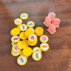 ダイソー コインプッシュゲーム機 コインゲームの画像