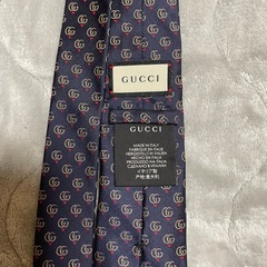 GUCCI マフラー　ほぼ未使用品　格安の画像