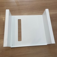 浮かせて、隠せる収納ボックスの画像