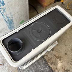 札幌市内配送可 燃焼確認済み 美品 24年製 コロナ 煙突式輻射石油ストーブ SVD-70BSL 木造18畳/コンクリート29畳の画像