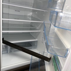 送料・設置込み可　冷蔵庫　360L  Hisense 2022年【分解クリーニング済み】の画像