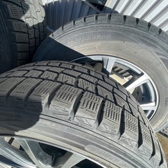 215/60/17 3719✖️4 スタッドレスタイヤ社外アルミセット　マナレイ　バリ山　5穴　17 7J 　CH-R などの画像