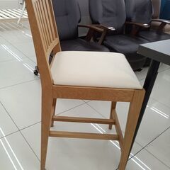 ★リユースのサカイ日立店★HJ8595  椅子 ベージュ H88×D42.5×W39 クリーニング済み の画像