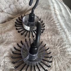 中古ネクタイハンガーの画像