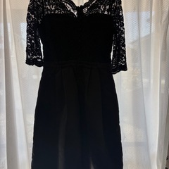 パーティドレスの画像