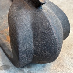 アンティーク 古道具 金鉄製 鐙 あぶみ舌長鐙 武具 馬具 馬術 鞍 くらの画像