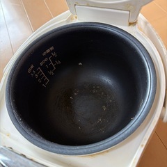 炊飯器の画像