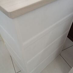 ★リユースのサカイ日立店★HJ8599 Fits チェスト ホワイト H80.5×D41×W55.5 クリーニング済み の画像