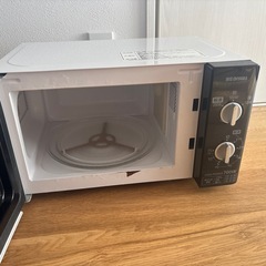 IRIS OHYAMA電子レンジ 最大700Wの画像