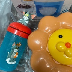 かき氷機、弁当箱などの画像