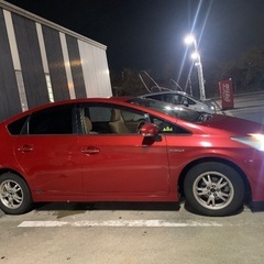 一番人気の赤ボディー けっこう安い！　交換可能　30プリウス　激レア寒冷地仕様　ハイブリッド　法人車　程度よし　の画像