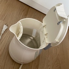 ティファール電気ケトルの画像