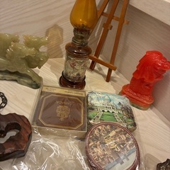 ③ プチ蚤の市　お宝バラ売り一つ300円から2500円までの画像