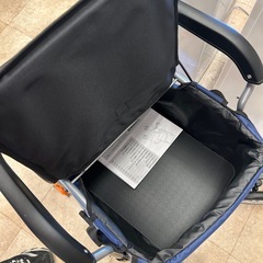 シルバーカー スタンダードタイプ ボクスト （ 折りたたみ 手押し車 歩行補助 大容量 軽量 座れる シニア おしゃれ 折り畳み シニアカート 反射板付き ハンドブレーキ付き ストッパー付き の画像