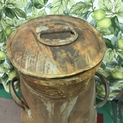 ⭐︎ドリーム2号館⭐︎ ジモティー割引 レトロ 鉄製ミルク缶の画像