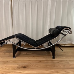 カッシーナ　ル・コルビュジエ　LC4 シェーズロングの画像