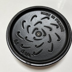 STAUB   ご飯ココット　Ｍの画像