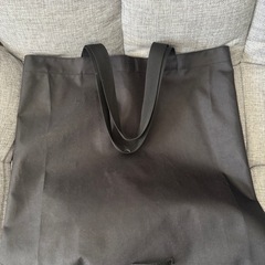 買い物バッグ（車輪付き）の画像