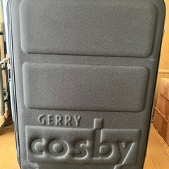 キャスター付き旅行鞄の画像