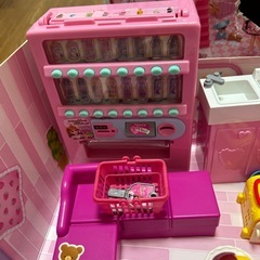 リカちゃんハウス チャイムでピンポーンひろびろゆったりさん 人形付き の画像