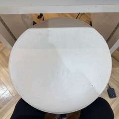 ネイルテーブルとスツール②の画像