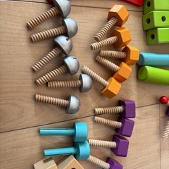 GOULA おもちゃ　組み立て　木製の画像