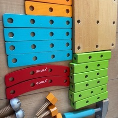 GOULA おもちゃ　組み立て　木製の画像