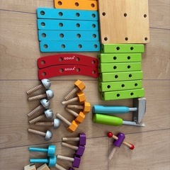 GOULA おもちゃ　組み立て　木製の画像