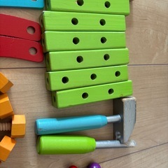 GOULA おもちゃ　組み立て　木製の画像