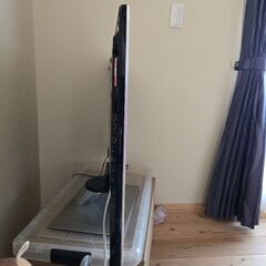 45型テレビの画像