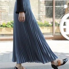 プリーツスカートの画像