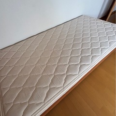 シングルベッドの画像