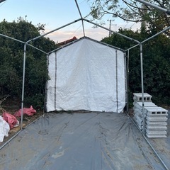 倉庫 車庫 テントガレージ ハウス　パイプガレージ 天幕なしの画像