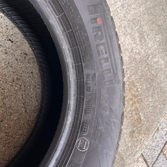ピレリ　スタッドレス1本の画像