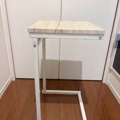 サリュ サイドテーブル アイアン ホワイト 木目の画像