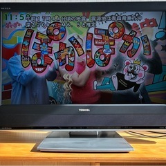 テレビ　32型　差し上げますの画像