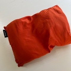 キャンプ　ピロー　枕の画像