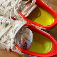 NIKE MEADOW’16TXTスニーカーの画像