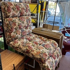 ⭐️激安⭐️ふかふかリクライニング座椅子の画像