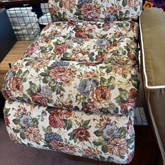 ⭐️激安⭐️ふかふかリクライニング座椅子の画像