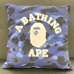 A-829【リユースのサカイ野々市店】ジモティ来店特価‼ APE 迷彩柄クッション 未使用品の画像