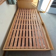 すのこベッド(引き出し付き)の画像