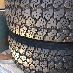 235\75\r15  6穴　グッドイヤーラングラーサイレントアーマー の画像