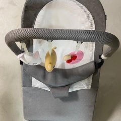 バウンサー　ベビーベッドの画像