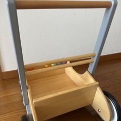 ボーネルンド　手押し車の画像