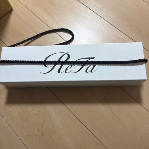 リファ　アイロン