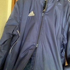 新品　　adidas ベンチコートの画像