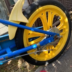 幼児自転車　補助輪つき　16インチ　(修理必要)の画像