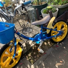 幼児自転車　補助輪つき　16インチ　(修理必要)の画像